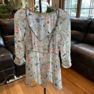 Jessica Simpson Lightweight Maternity Top - Women's Size Small